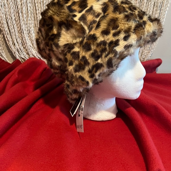 ALL (3) for $30 Mom & daughter matching coats & hat - Picture 3 of 17